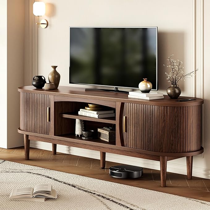 Decofy Mid Century TV Stand for TVs up to 70 Inches, Entertainment Center with Storage, Power Outlet, Fluted Sliding Doors & Adjustable Shelves, Modern Media TV Console Table for Living Room (Walnut)