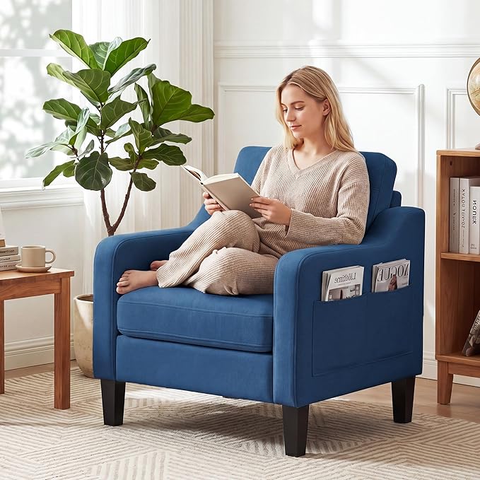 Accent Chair for Living Room, Mid-Century Upholstered Armchair with Foldable Table & 2 Side Pockets, Modern Linen Wooden Sofa Chair for Bedroom & Reading Room, Blue