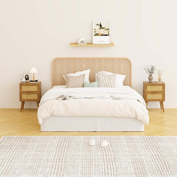 YAUKOMEL Rattan Nightstand, Wood End Table, Side Table with 2 Hand Made Rattan Decorated Drawers,Boho Bedside Table,Wood Accent Table with Storage for Livingroom, Bedroom, Toffee Wood CTG59T