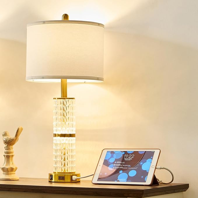 SAIWEYA Crystal Table Lamps Modern 3-Way Dimmable Bedside Lamp with 2 USB Ports & AC Outlets for Living Room Bedroom Nightstand Lamp Night Light