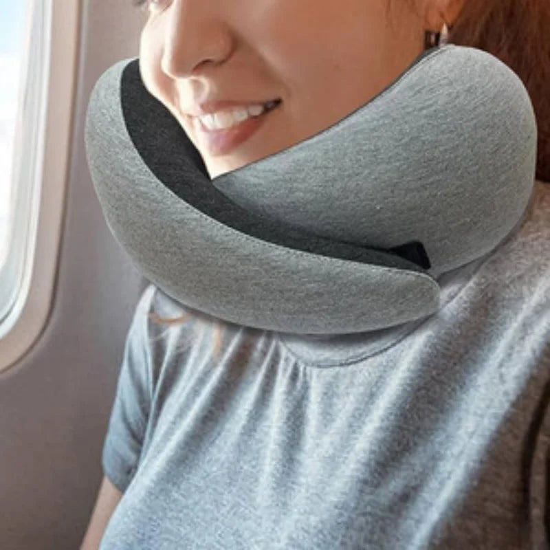 トラベルネックピロー トラベルネッククッション 丈夫なU字型旅行用枕 変形しない飛行機枕