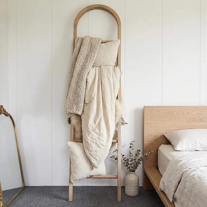 Wooden Blanket Ladder - Natural & Motley Wood - Leaning Wall Decor for Bedroom, Bathroom, Living Room - Rustic Quilt Holder & Towel Rack (Brown-Curved, 76in（5-Tier）)