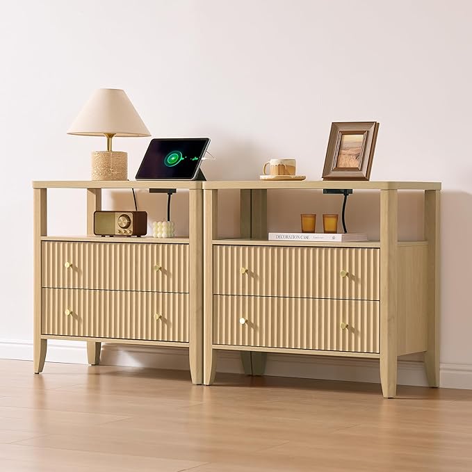 Fluted Nightstand with Charging Station Set of 2, 27.3" Wide Modern Bedside Table with 2 Drawers & Open Shelf, Large Wood End Table with Storage & Metal Handle for Bedroom, Living Room, Natural Wood