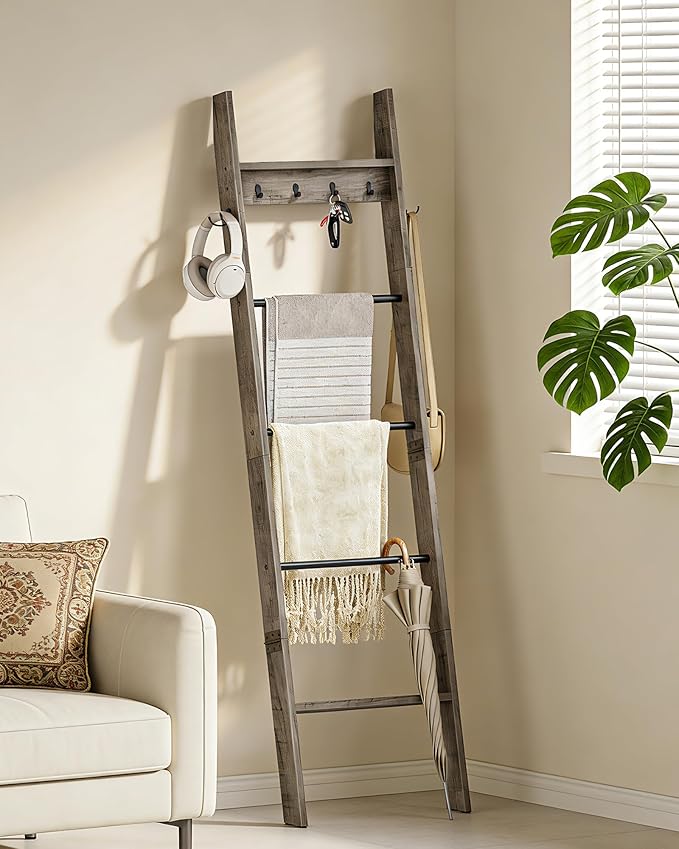 CHOEZON 5-Tier Blanket Ladder, Wooden Blanket Display Rack, Towel Ladder with Hooks, Wall Leaning Display Shelf, for Living Room, Bedroom, Balcony, Greige and Black MCJ02BG