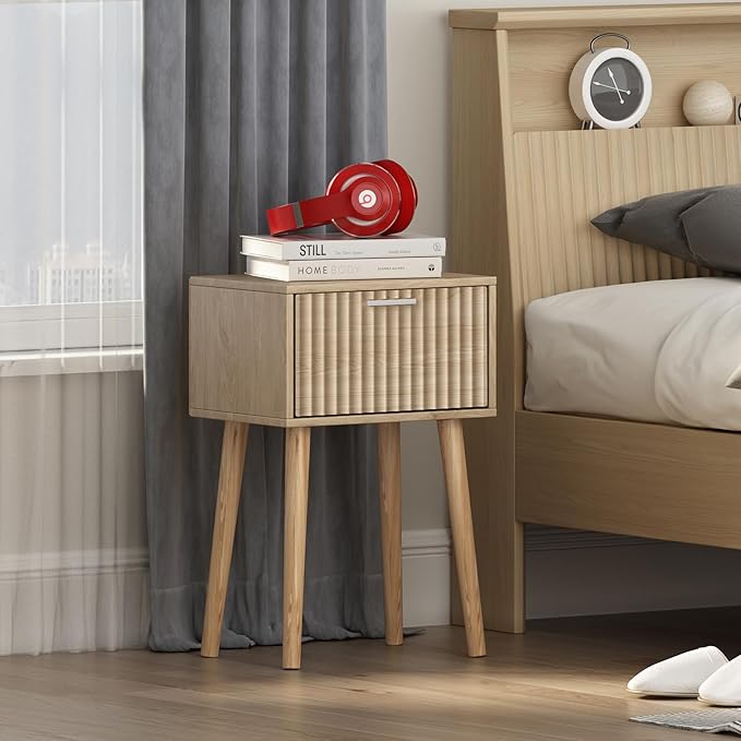LAATOOREE Nightstands Set of 2, Small Side Table, Bedside Table with Fluted Door, Solid Wood Feet; Modern Mid-Century End Table for Bedroom, Small Space (Natural)