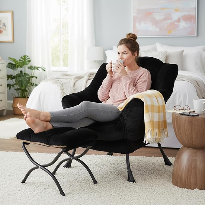 Welnow Lazy Chair with Ottoman, Modern Accent Chair with Armrests and a Side Pocket, Leisure Sofa Armchair, Reading Armchair with Footrest for Small Space, Plush Black
