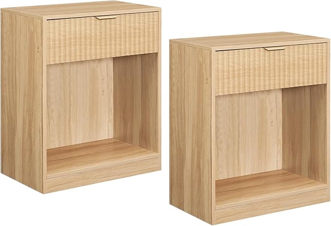 HOOBRO Fluted Nightstands Set of 2, Modern Bedside Tables with 1 Drawer and 1 Open Compartment, Wooden End Tables with Metal Handle, for Bedroom and Office, Natural NL208BZP201