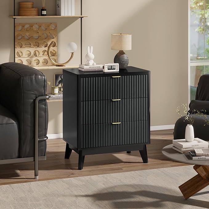 LYNCOHOME Fluted Night Stand with 3 Drawers, Modern Wood Chest of Bedside Table with Curved Profile, Fluted Dresser & Wood Drawer Organizer for Bedroom