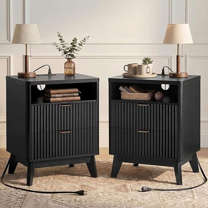 LYNCOHOME Fluted Nightstand with Charging Station, 19.7 inch Wide End Table with 2 Drawers, Modern Wood Bedside Table for Bedroom, Night Stand Set of 2, Black