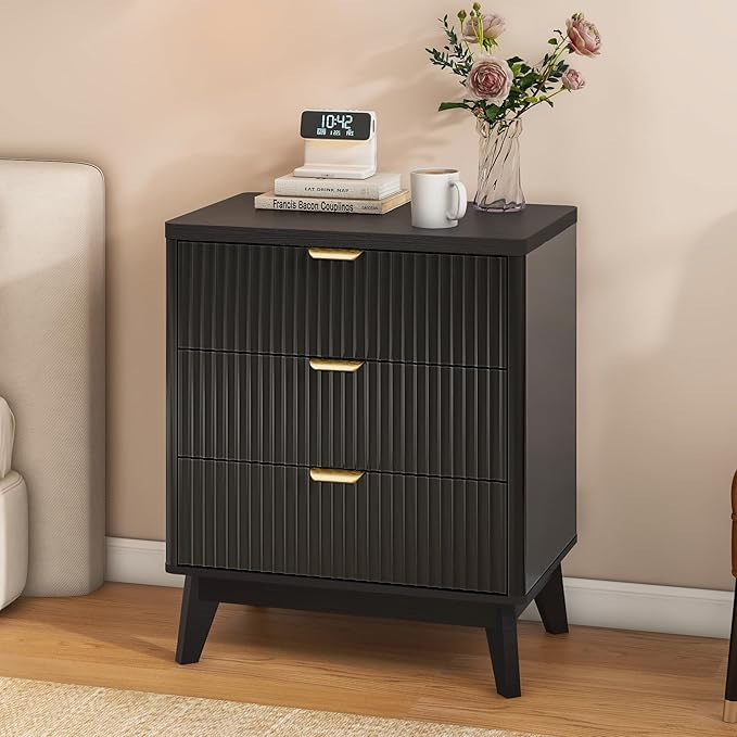 LYNCOHOME Fluted Night Stand with 3 Drawers, Modern Wood Chest of Bedside Table with Curved Profile, Fluted Dresser & Wood Drawer Organizer for Bedroom