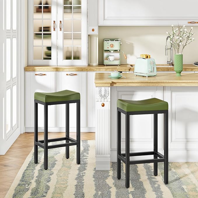 HOOBRO Bar Stools, Set of 2 Bar Chairs, Counter Height Stools, Saddle Barstools with Curved Surface, 24.8 Inches, 2.4" Thick Upholstery, for Kitchen, Dining Room, Cafe Forest Green and Black JB10BY01