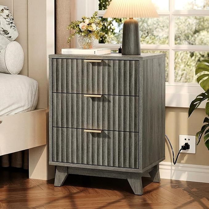 VINGLI Gray Nightstand with Charging Station, Fluted Nightstand 3 Drawers Grey Night Stand for Bedroom, Fluted Grey Bedside Table/End Table/Side Table, 17.72" W*13.78" D*23.62" H, 1 pc