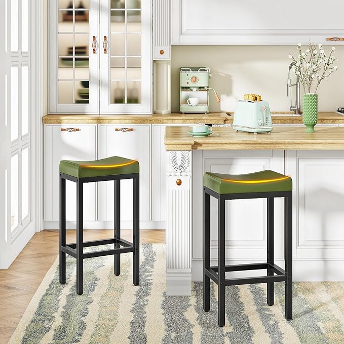 HOOBRO Bar Stools, Set of 2 Bar Chairs, Counter Height Stools, Saddle Barstools with Curved Surface, 24.8 Inches, 2.4" Thick Upholstery, for Kitchen, Dining Room, Cafe Forest Green and Black JB10BY01