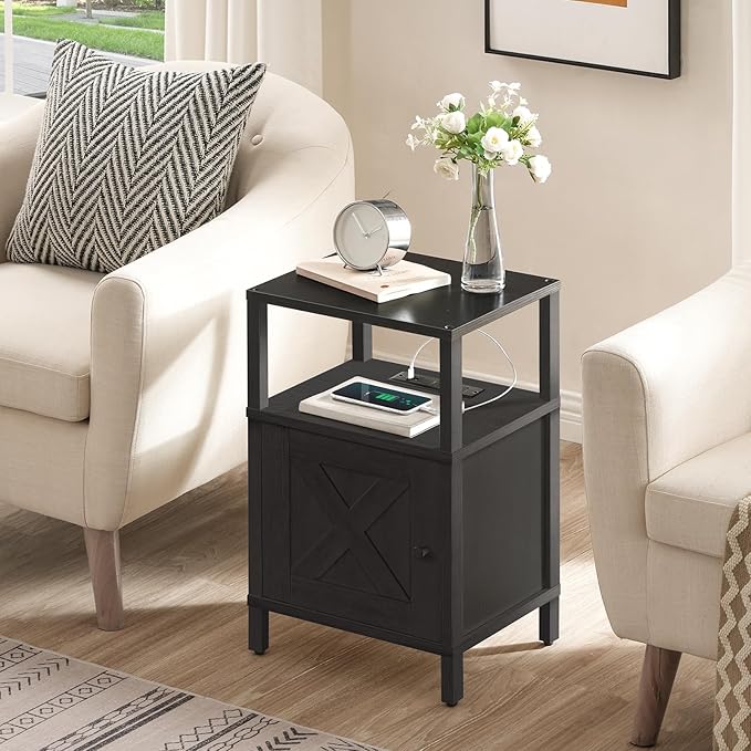 MAHANCRIS Farmhouse Nightstand with Charging Station, Black Bedside Table with USB & Type-C Ports, End Table with Storage and Open Shelf, Modern Side Table for Bedroom, ETBK96E01