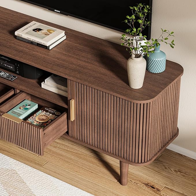 Mid Century TV Stand for TVs Up to 70 Inch, Fluted Media Console with Tambour Sliding Door, Solid Wood Entertainment Center with Storage for Living Room Bedroom Office(Walnut)