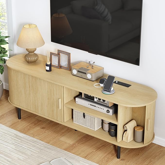 63" TV Stand with Power Outlet, Modern Media Console with Sliding Doors, Entertainment Center for TVs up to 60 Inch, Adjustable Shelves, Oak