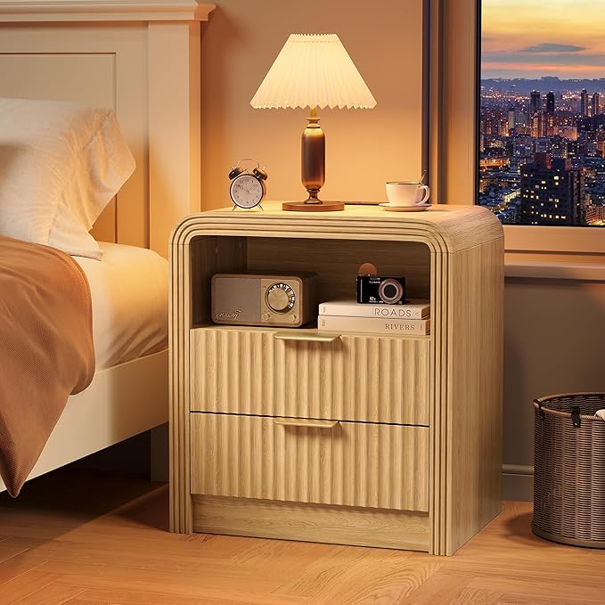 Decofy Fluted Nightstand with Charging Station, 19.7'' Wide Morden End Table with USB/Type-C Ports, 2 Drawers & Open Shelf, Curved Profile Design, Wood Bedside Table for Bedroom (Natural Oak)
