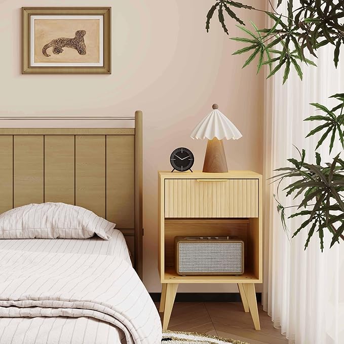 YAUKOMEL Fluted Night Stand with Opening Storage,Mid Century Bedside Table with Drawer,Wood Nightstand with Solid Wood Legs,End Table Side Table for Living Room,Bedroom,Natural CTG56Y