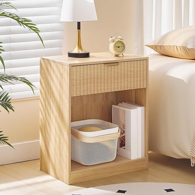 HOOBRO Fluted Nightstands Set of 2, Modern Bedside Tables with 1 Drawer and 1 Open Compartment, Wooden End Tables with Metal Handle, for Bedroom and Office, Natural NL208BZP201