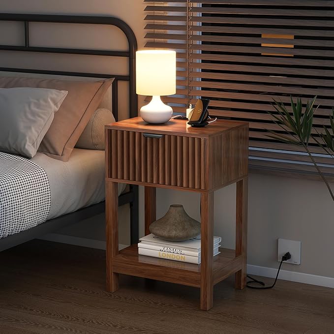 Nasonet Night Stand Set 2, Fluted Nightstand with Charging Station, Wood Bedside Table with Drawer & Storage Shelf, Modern End Tables for Bedroom Sofa Couch Office, Walnut