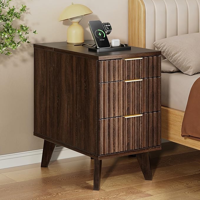 Kalrin Charging Nightstand with Hidden Outlets & 3 Drawers, Modern End Table, Bedside Table with USB Ports, Wave Groove Design, Compact Size, Heavy Duty Engineered Wood, Vintage Brown