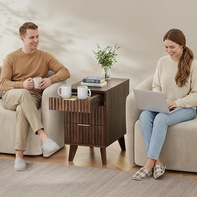 Kalrin Charging Nightstand with Hidden Outlets & 3 Drawers, Modern End Table, Bedside Table with USB Ports, Wave Groove Design, Compact Size, Heavy Duty Engineered Wood, Vintage Brown