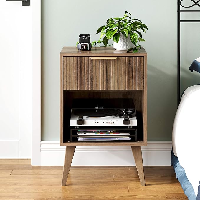 YAUKOMEL Fluted Night Stand with Opening Storage,Mid Century Bedside Table with Drawer,Wood Nightstand with Legs,End Table Side Table for Living Room,Bedroom,Caramel Oak 11.8"Dx15.7Wx 25.2"H CTG56BR